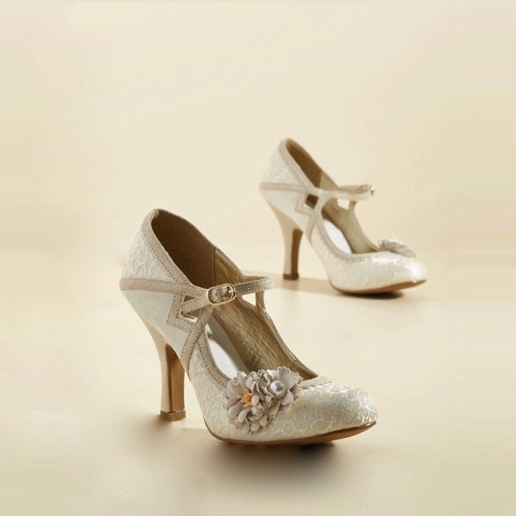 ivory mary jane wedding shoes